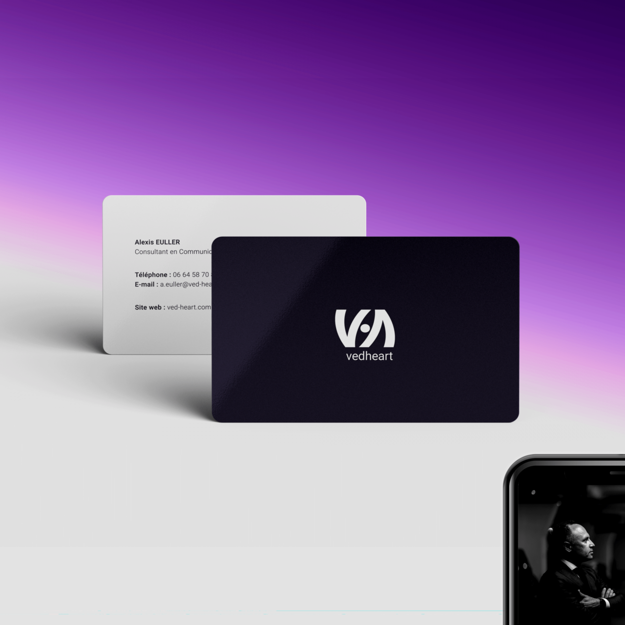 Carte de visite connectée Carte de visite connectée (NFC sans contact)